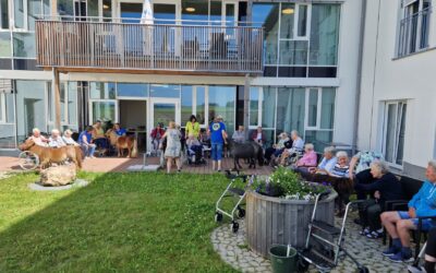 Ponybesuch im Kreisaltenheim Palling