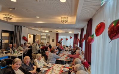Maifest im Kreisaltenheim Palling